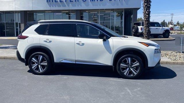 2021 Nissan Rogue SL