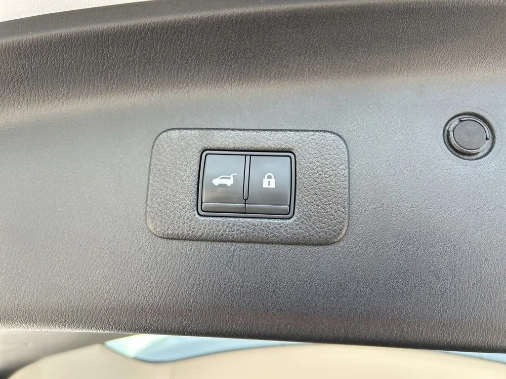 2022 Nissan Armada - $21,998