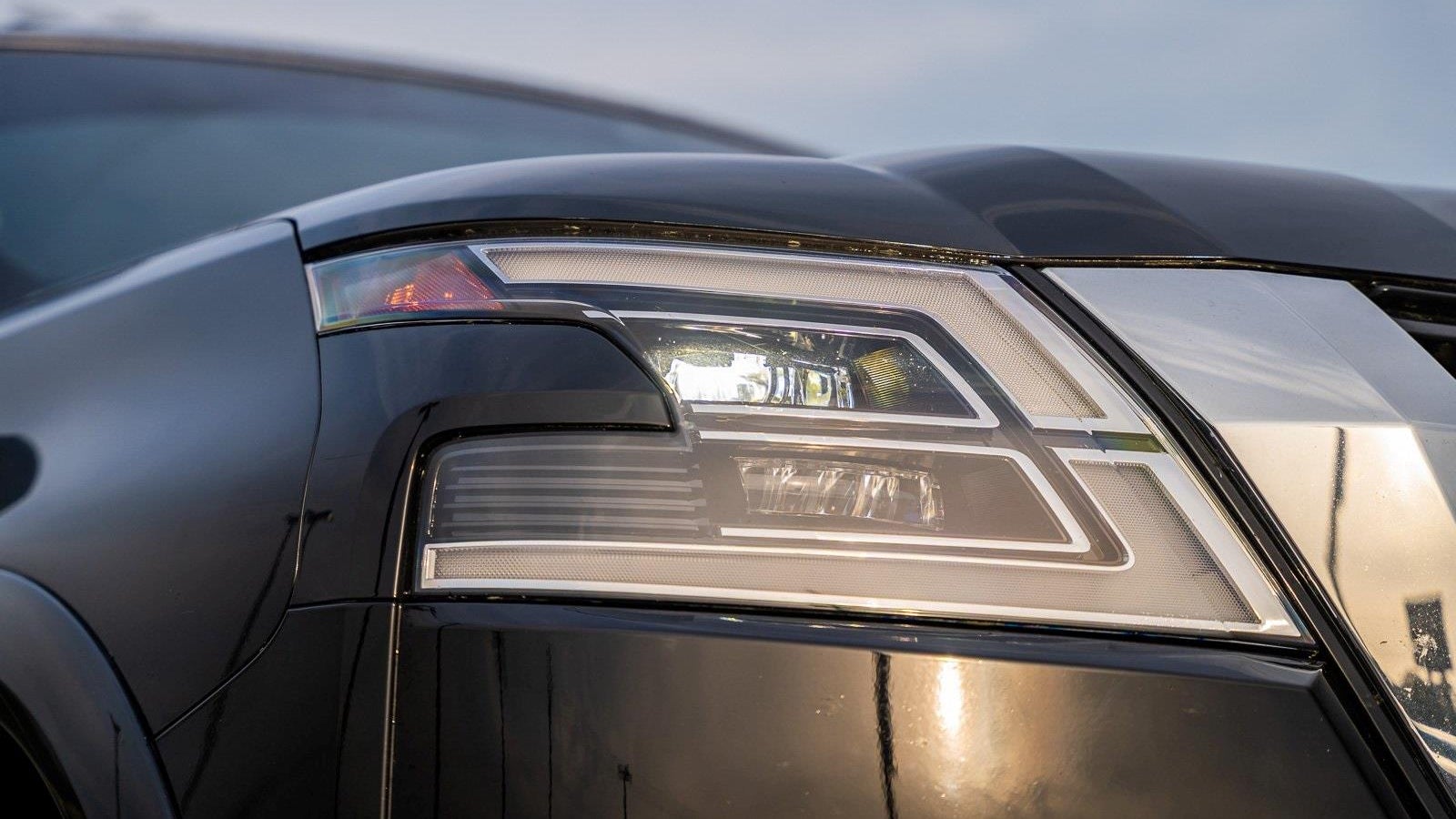 2023 Nissan Armada SV