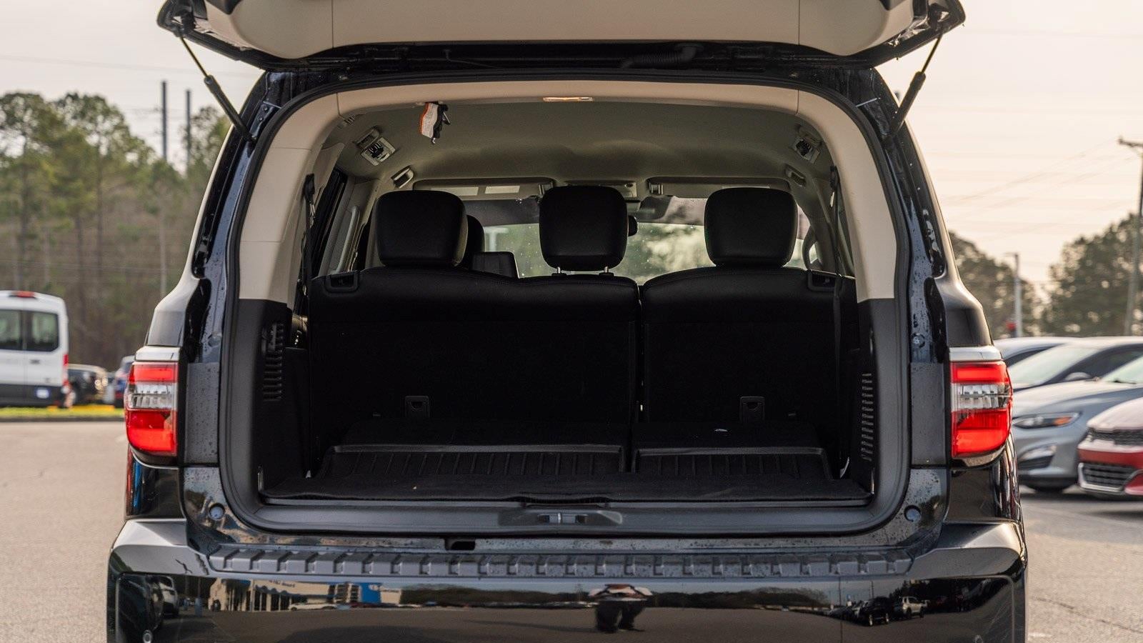 2023 Nissan Armada SV
