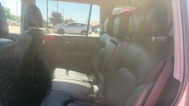 2024 Nissan Armada SV