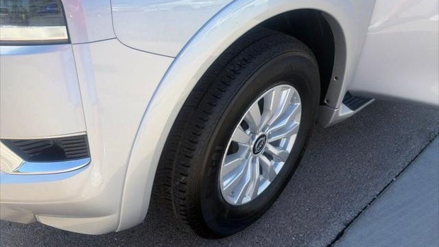 2024 Nissan Armada SV