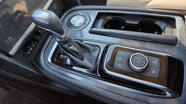 2024 Nissan Armada SV