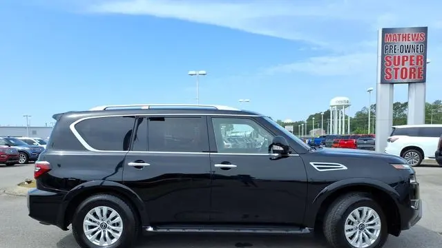 2024 Nissan Armada SV