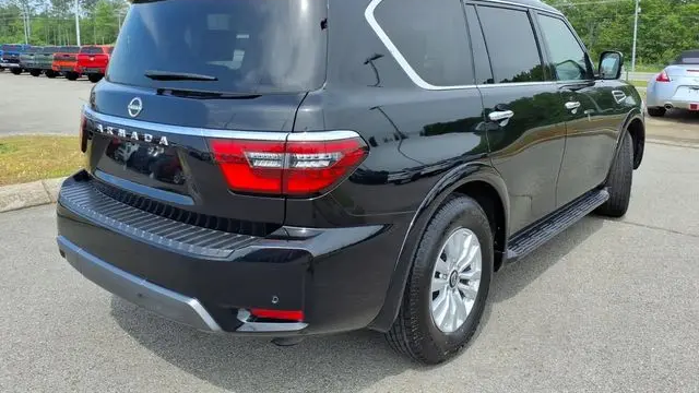 2024 Nissan Armada SV