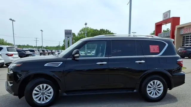 2024 Nissan Armada SV