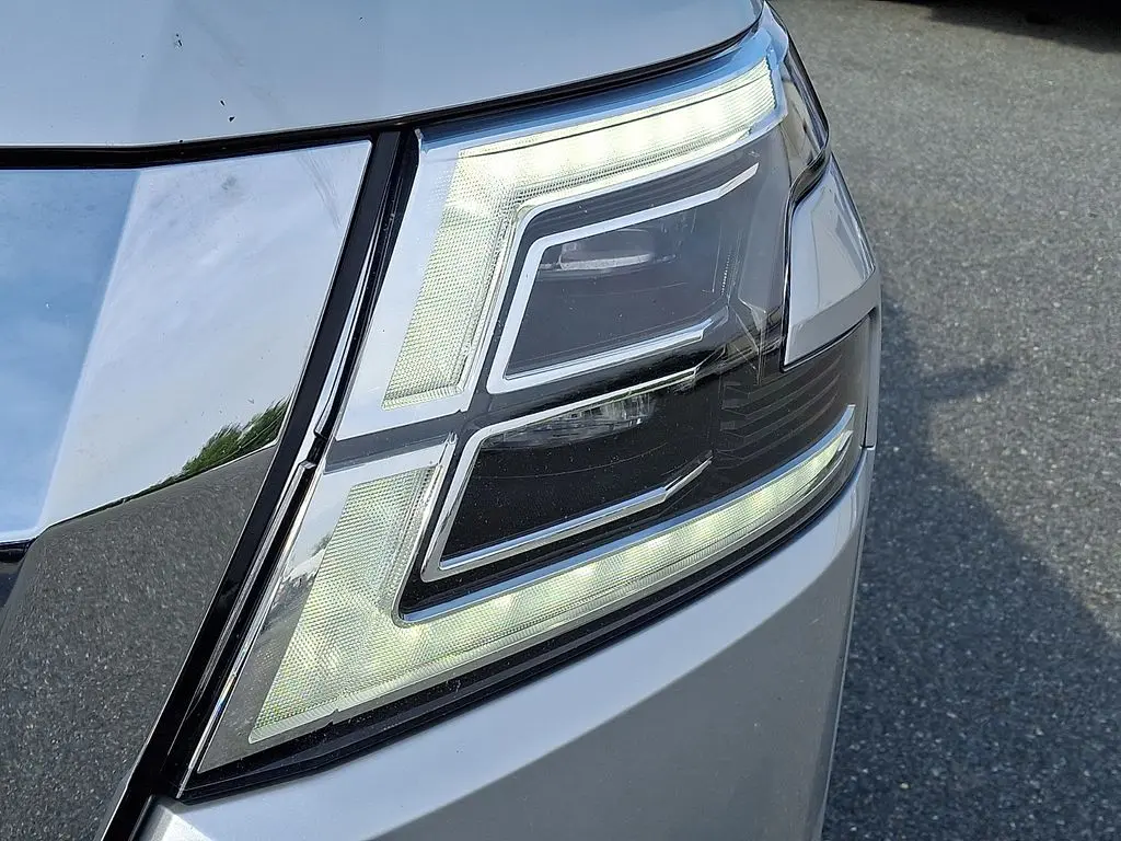 2022 Nissan Armada - $24,200