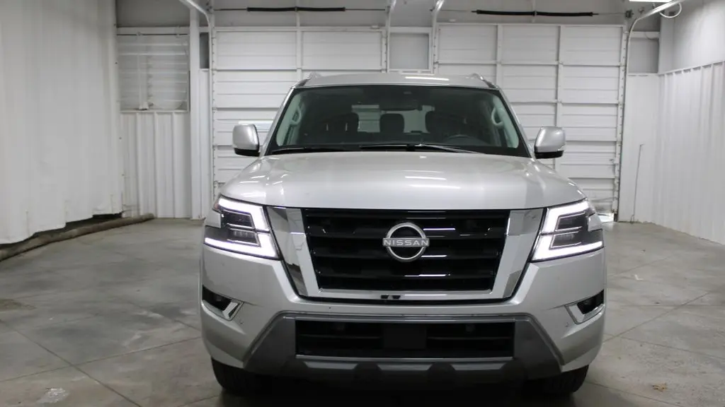 2024 Nissan Armada SV