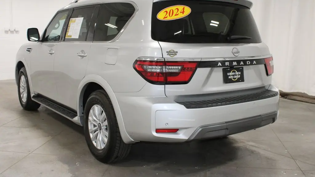 2024 Nissan Armada SV