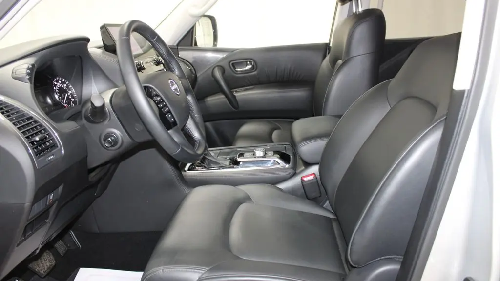 2024 Nissan Armada SV