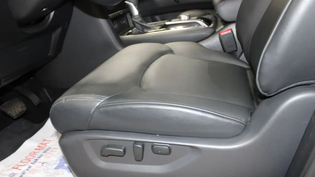 2024 Nissan Armada SV