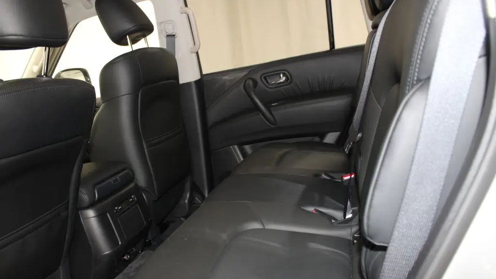 2024 Nissan Armada SV