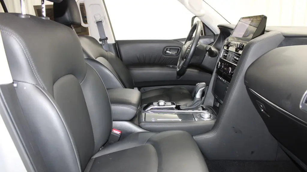 2024 Nissan Armada SV