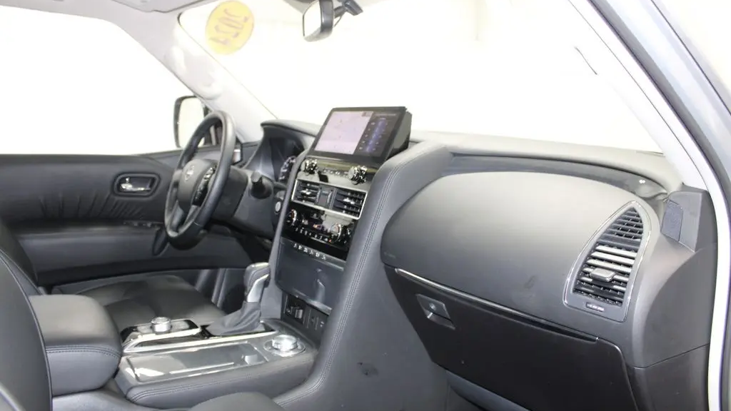 2024 Nissan Armada SV