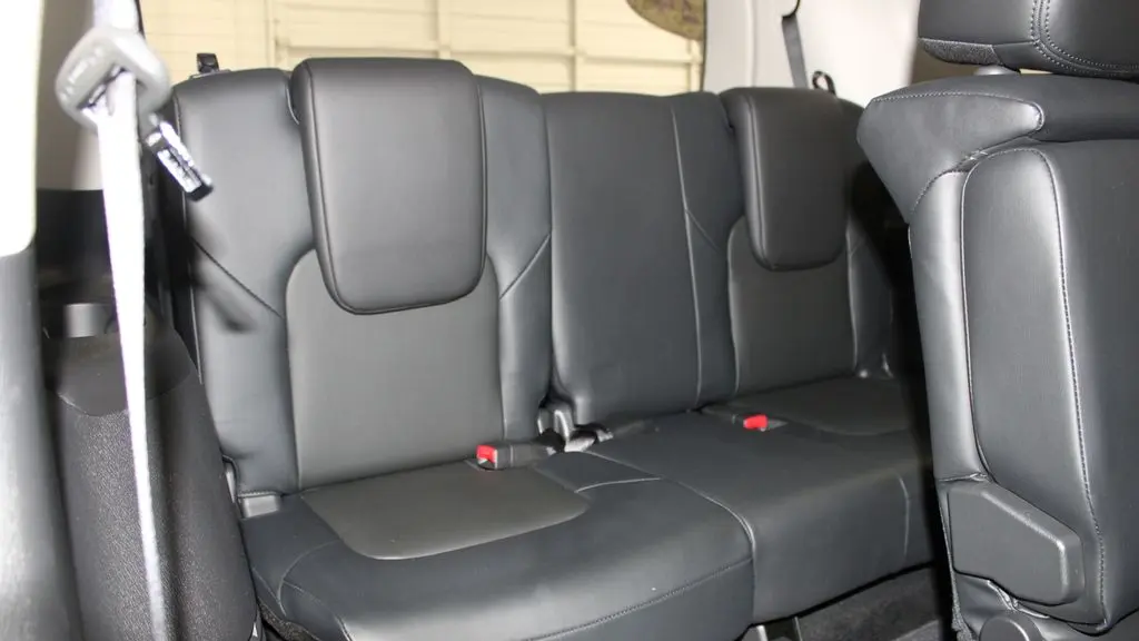 2024 Nissan Armada SV