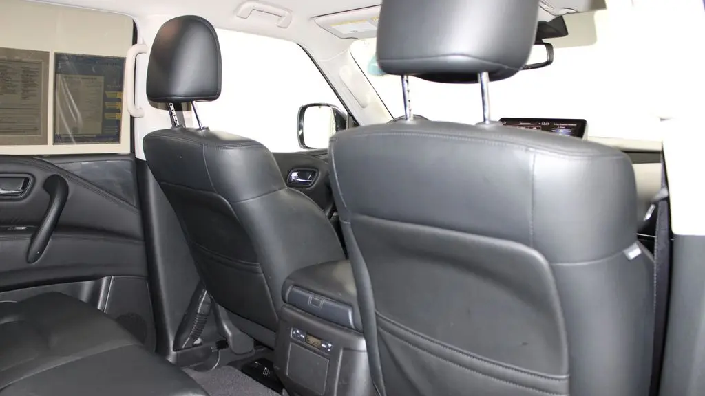 2024 Nissan Armada SV