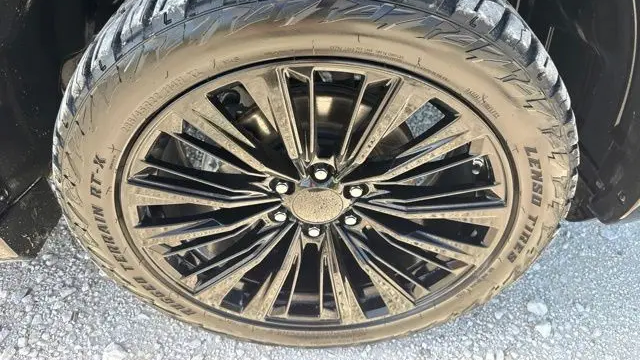 2022 Nissan Armada SL