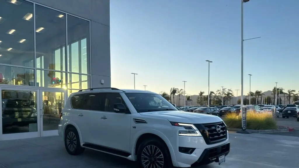 2022 Nissan Armada SL