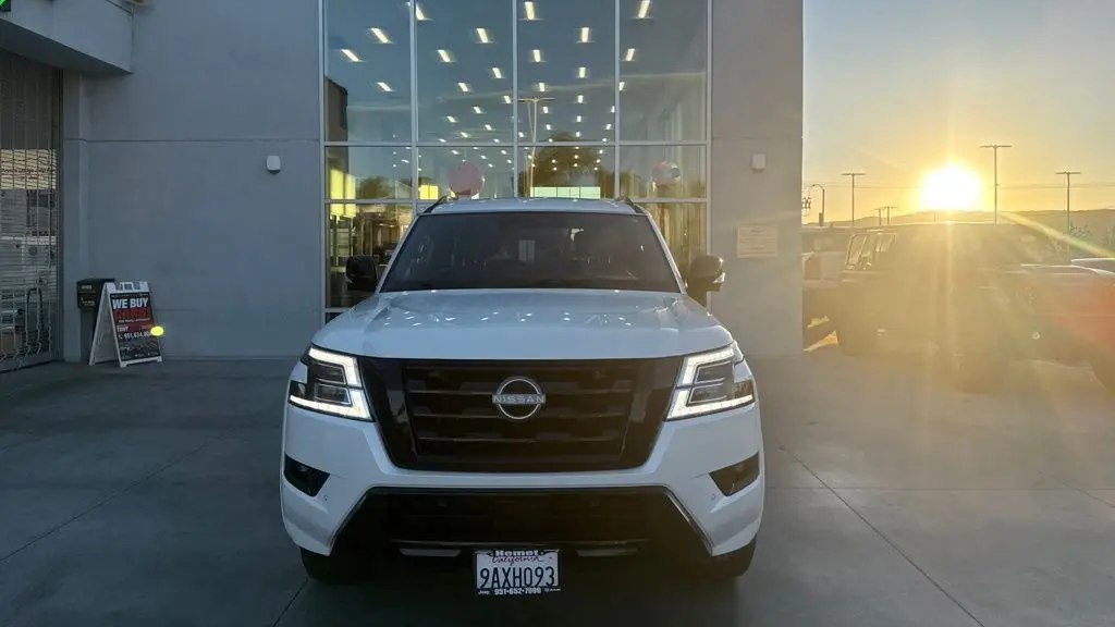 2022 Nissan Armada SL