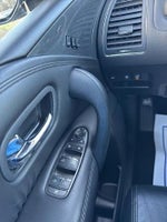 2023 Armada Thumbnail 23