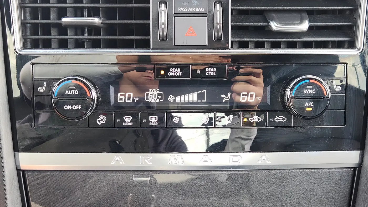 2023 Nissan Armada SL