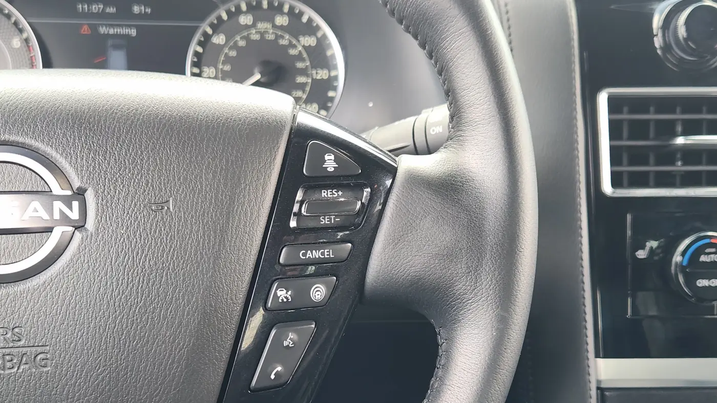 2023 Nissan Armada SL