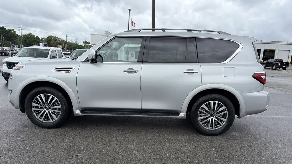2023 Nissan Armada SL