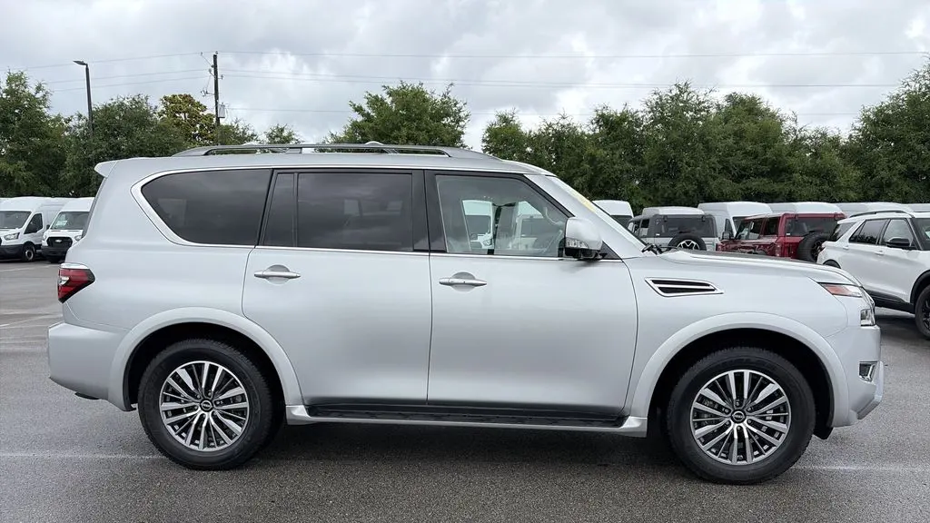 2023 Nissan Armada SL