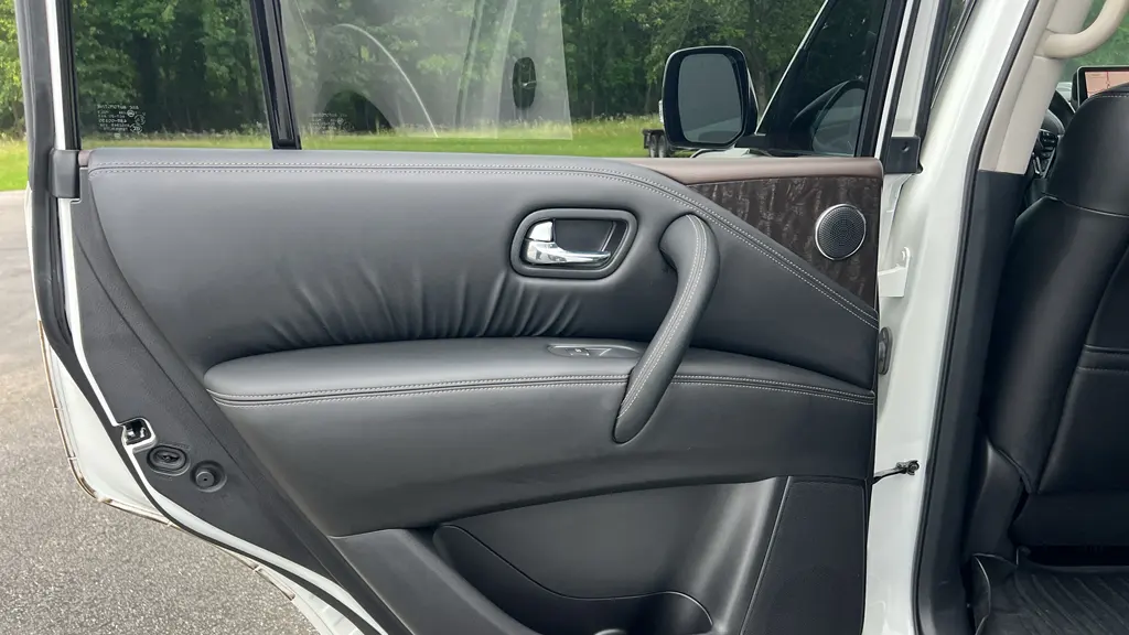 2023 Nissan Armada Platinum