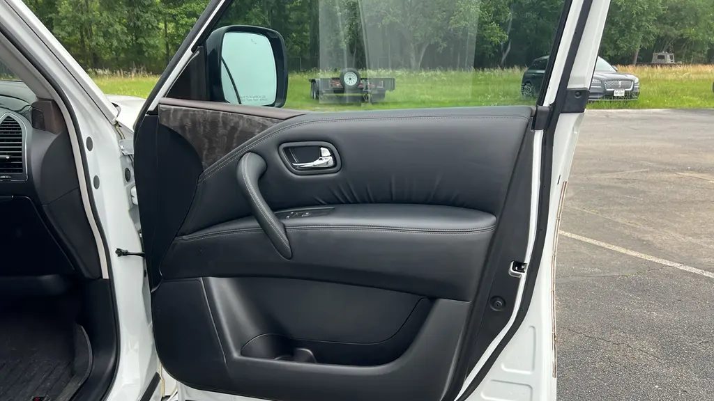2023 Nissan Armada Platinum