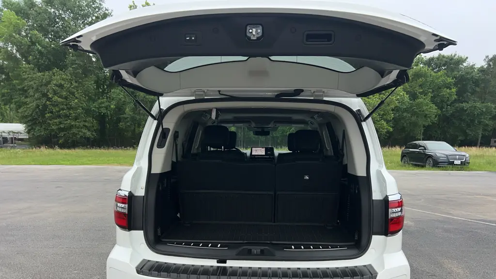 2023 Nissan Armada Platinum