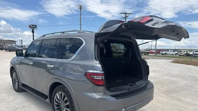 2022 Nissan Armada Platinum