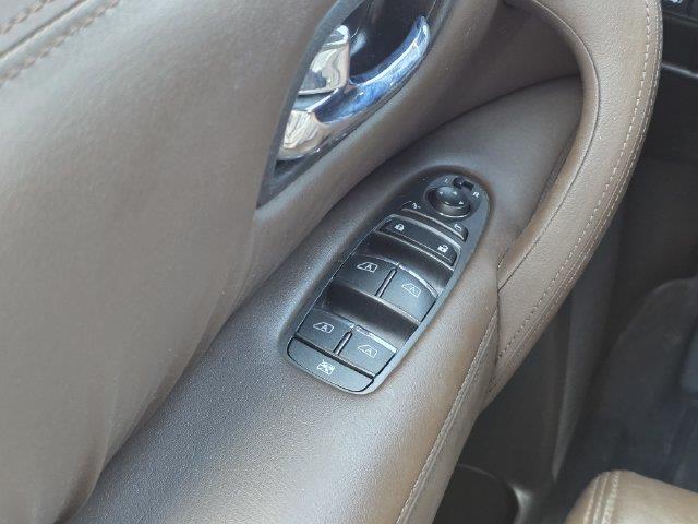 2023 Nissan Armada - $32,500