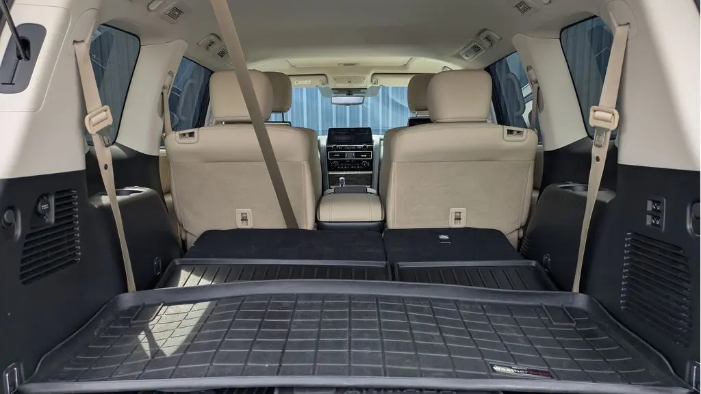 2024 Nissan Armada Platinum