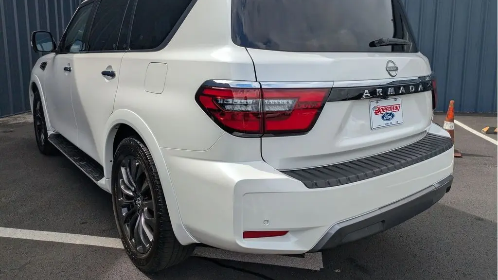 2024 Nissan Armada Platinum