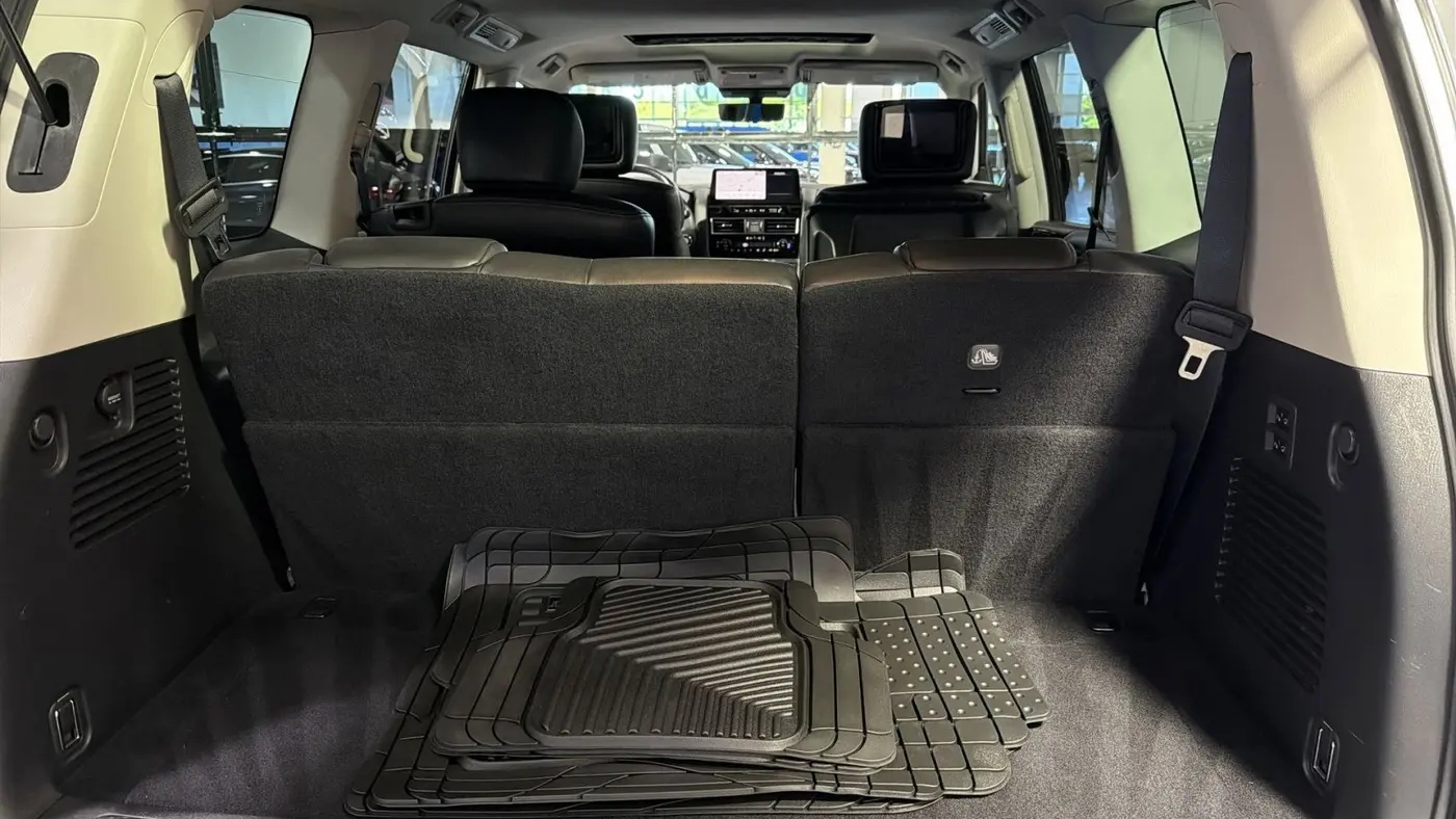 2023 Nissan Armada Platinum