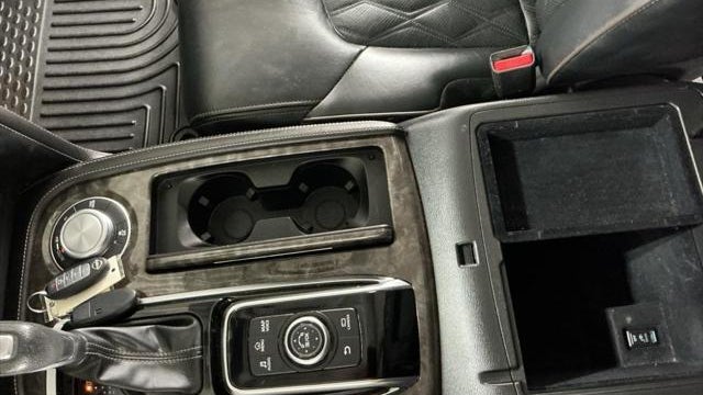 2022 Nissan Armada Platinum