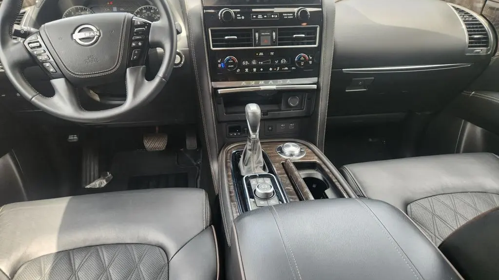 2023 Nissan Armada Platinum