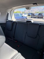 2024 Armada Thumbnail 12