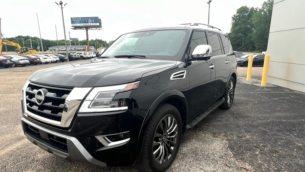 2024 Nissan Armada Platinum