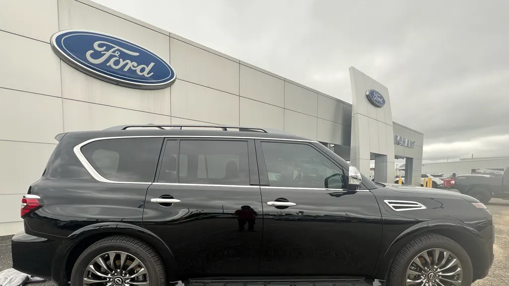 2024 Nissan Armada Platinum