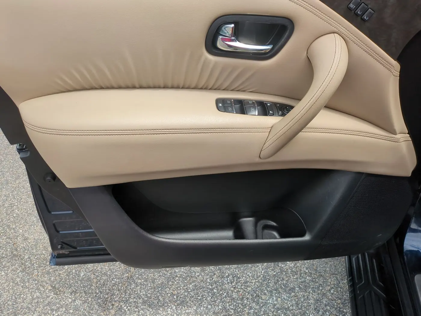 2021 Nissan Armada - $30,900