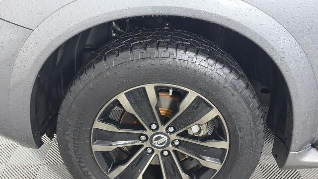 2017 Nissan Armada SV