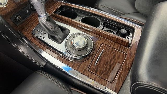 2017 Nissan Armada SV