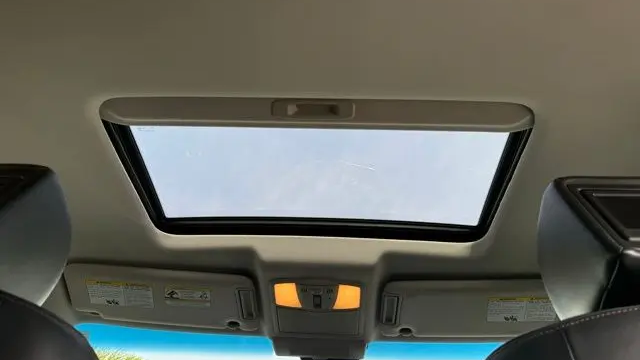 2017 Nissan Armada SV