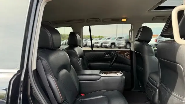 2017 Nissan Armada SV