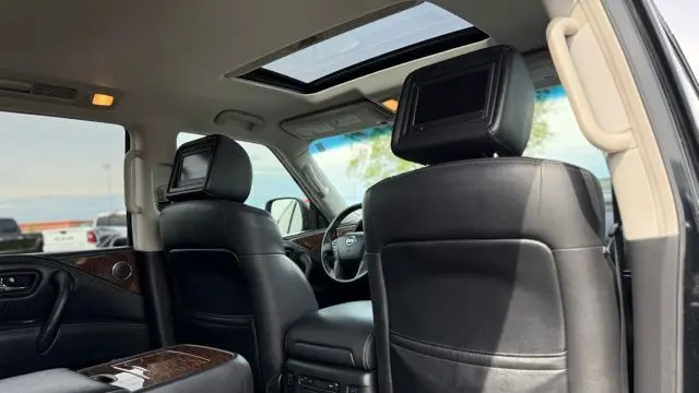 2017 Nissan Armada SV