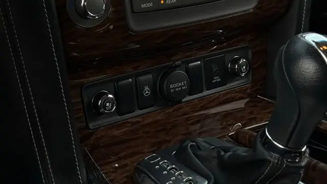 2017 Nissan Armada SV