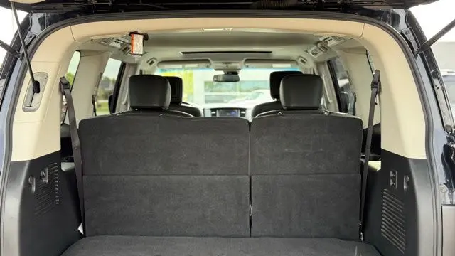 2017 Nissan Armada SV