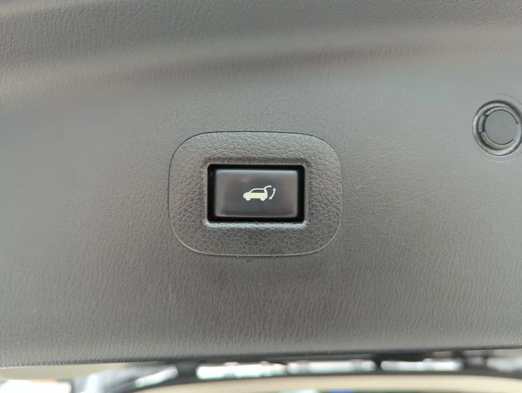 2017 Nissan Armada - $12,490